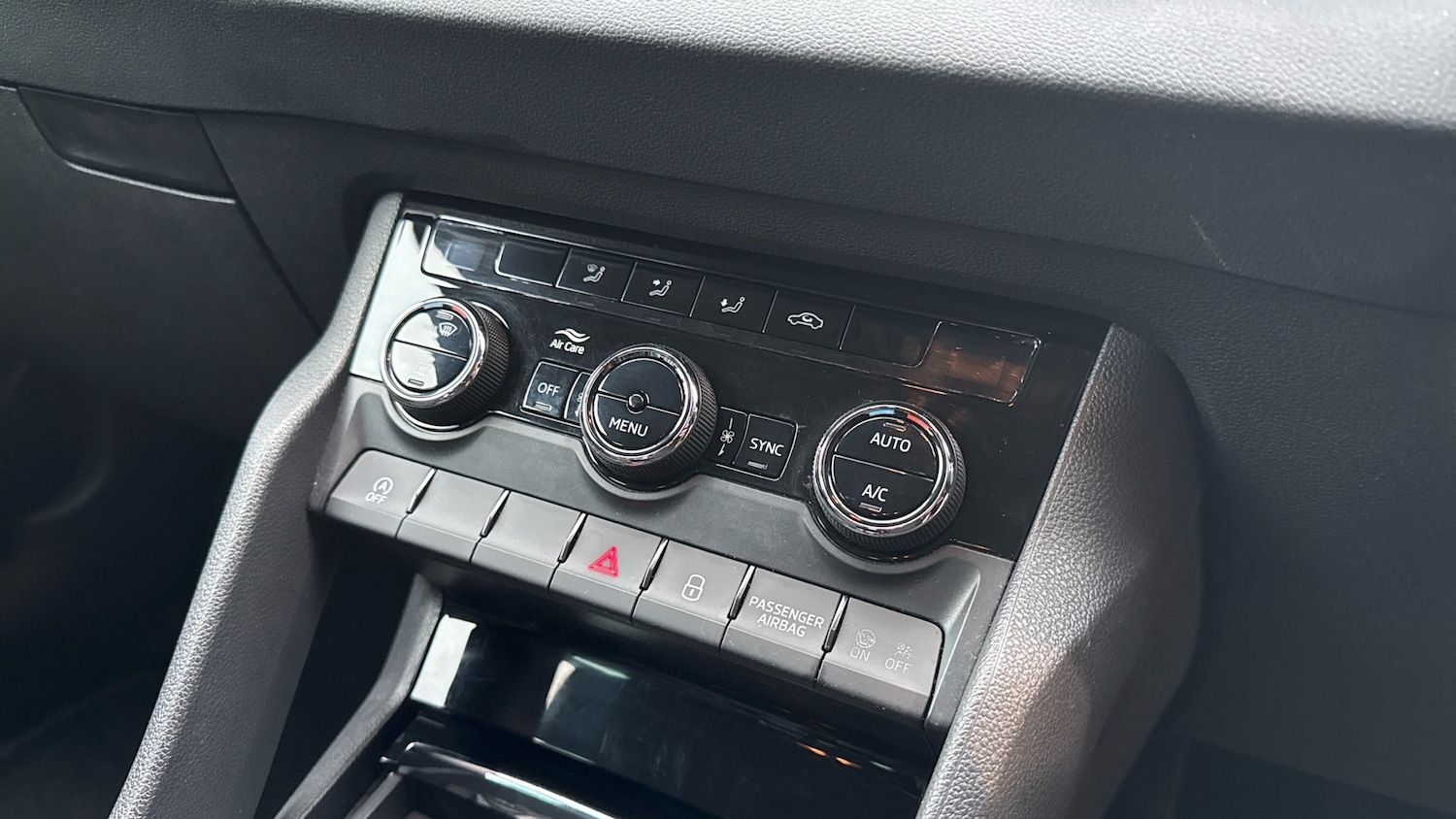 Used Skoda Karoq 2023 for sale - 76493656: Photo 13