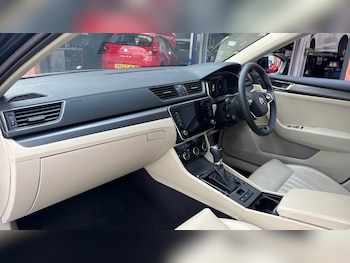 Used Skoda Superb 2023 for sale - 79436707: Photo