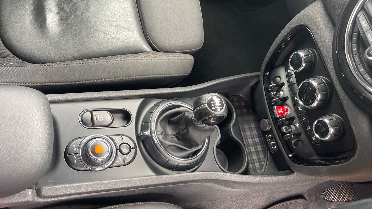 Used MINI Clubman 2016 for sale - 78064340: Photo 35