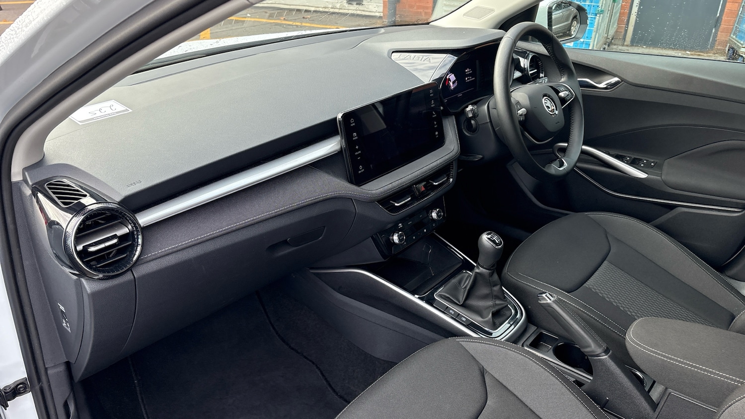 Used Skoda Fabia 2024 for sale - 76577052: Photo 2