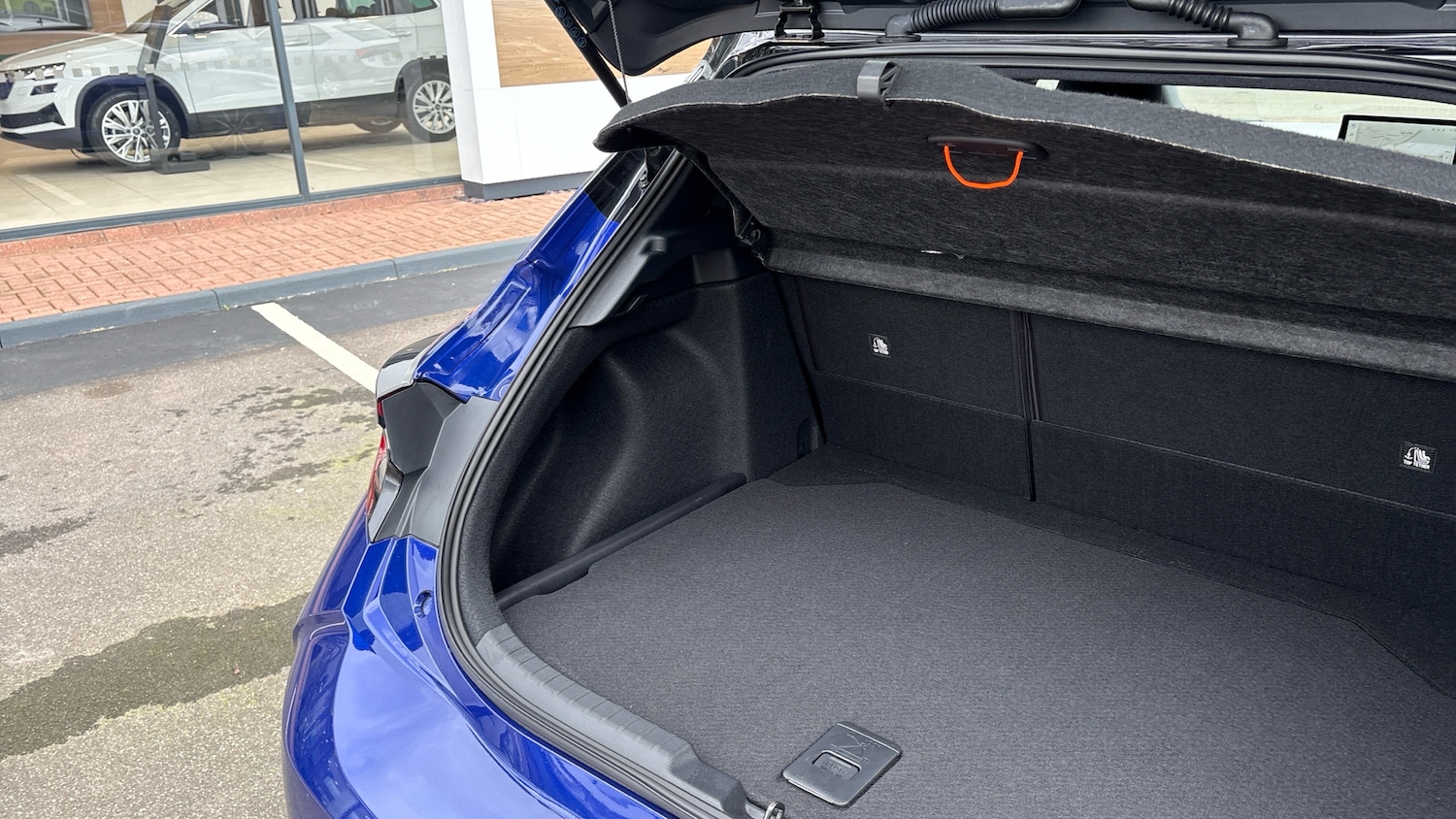 Used Toyota Corolla 2024 for sale - 77616110: Photo 28