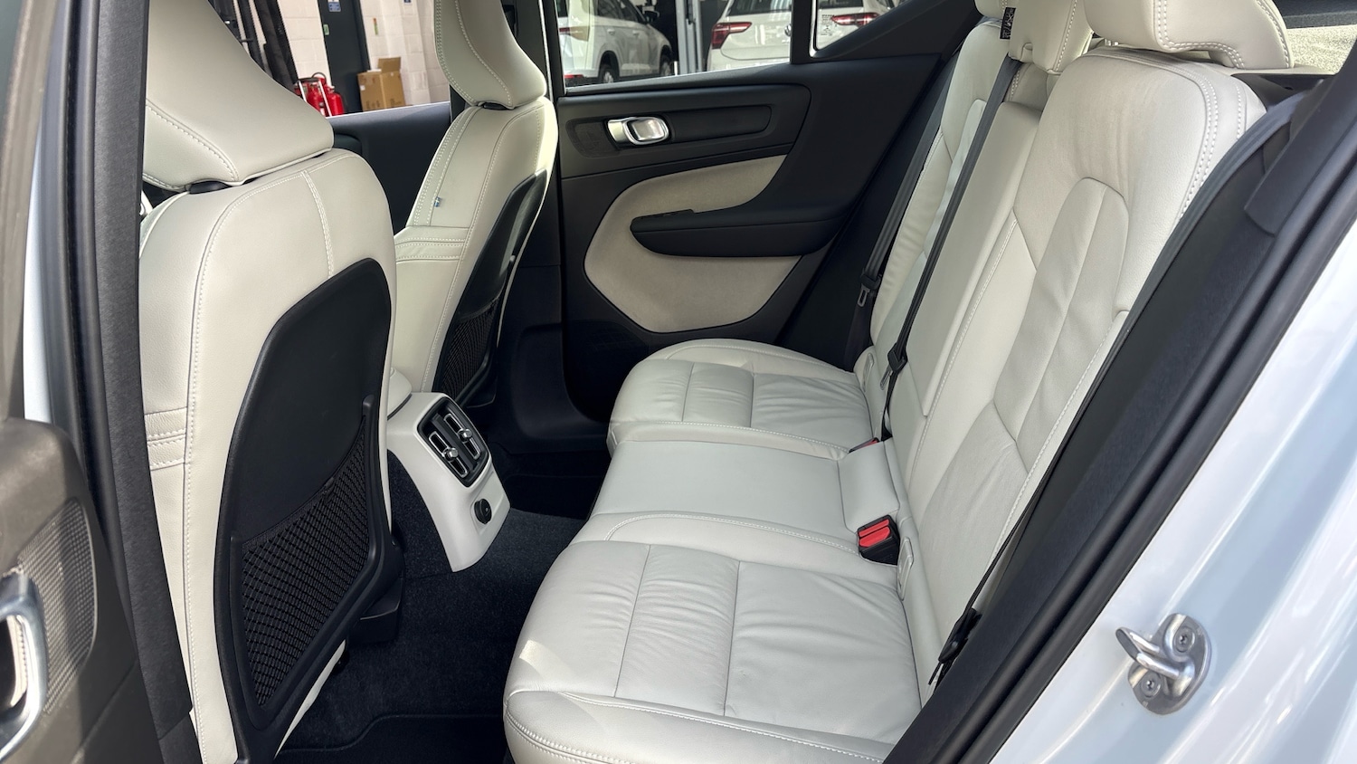 Used Volvo XC40 2022 for sale - 77735469: Photo 16