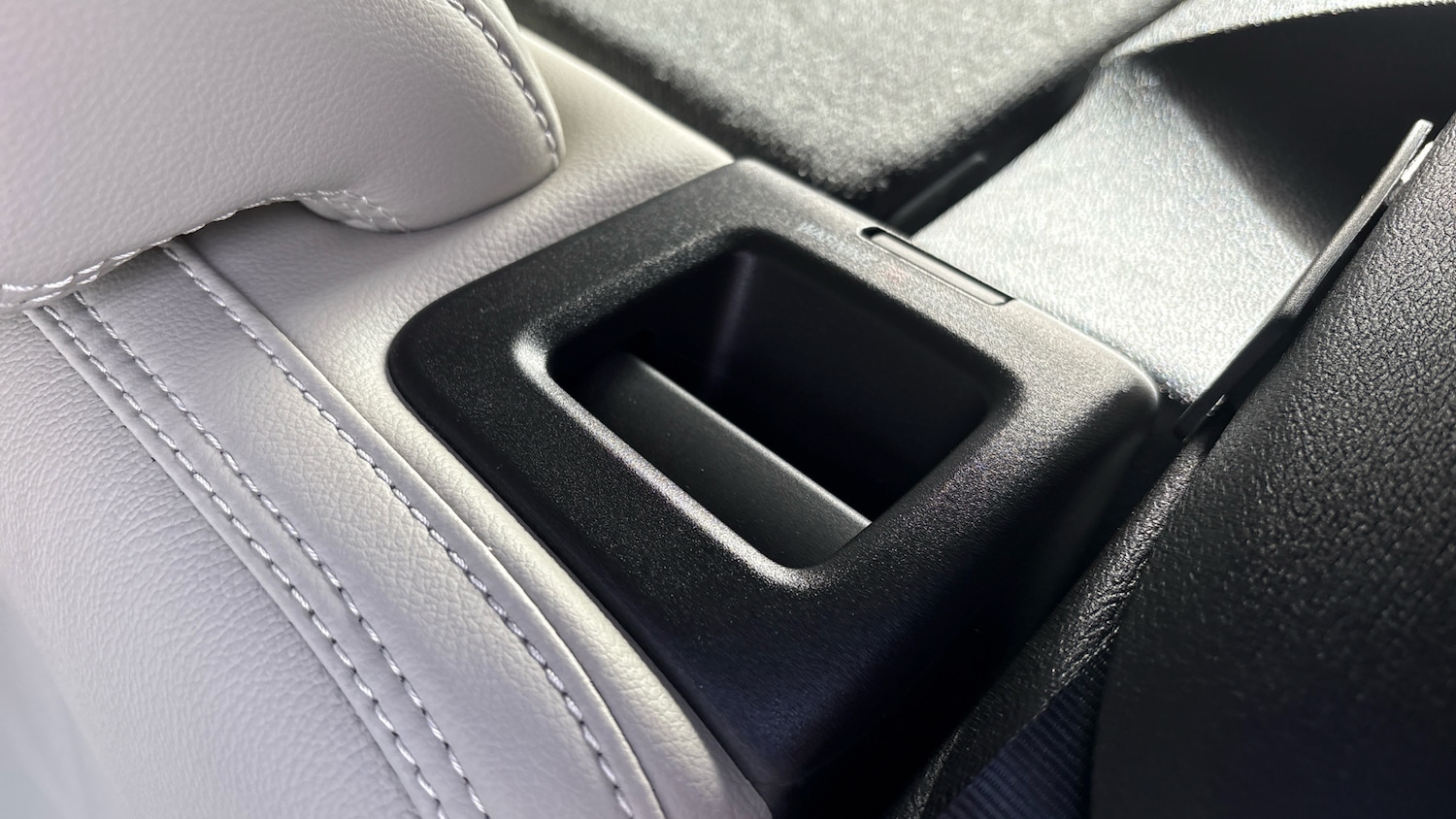 Used Volvo XC40 2022 for sale - 77735469: Photo 40