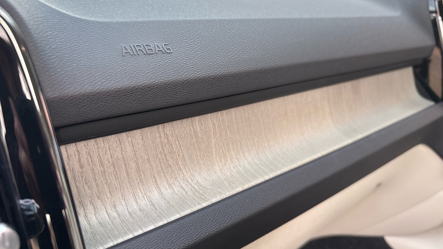 Used Volvo XC40 2022 for sale - 77735469: Photo 43