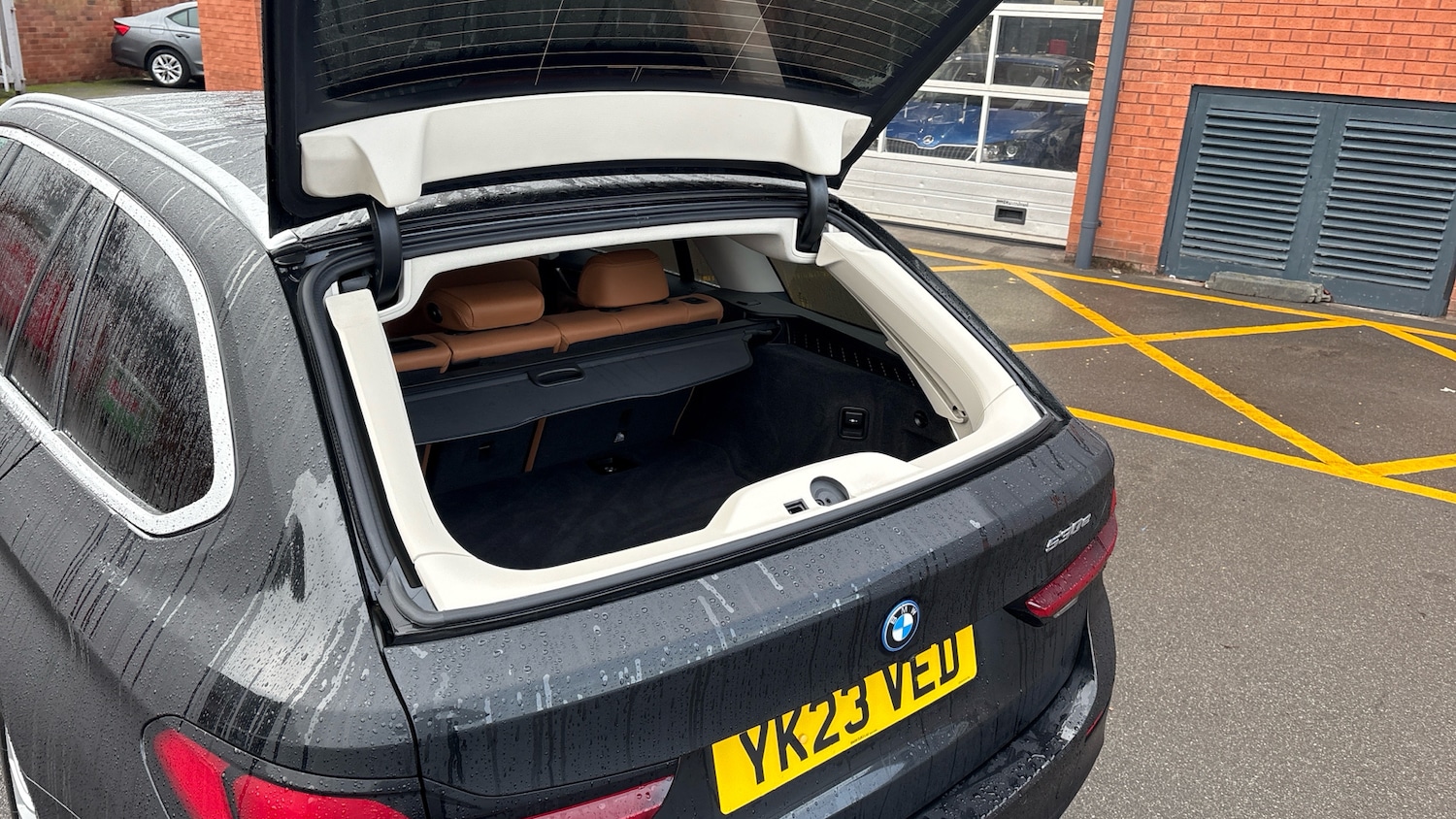 Used BMW 5 Series 2023 for sale - 77262170: Photo 28