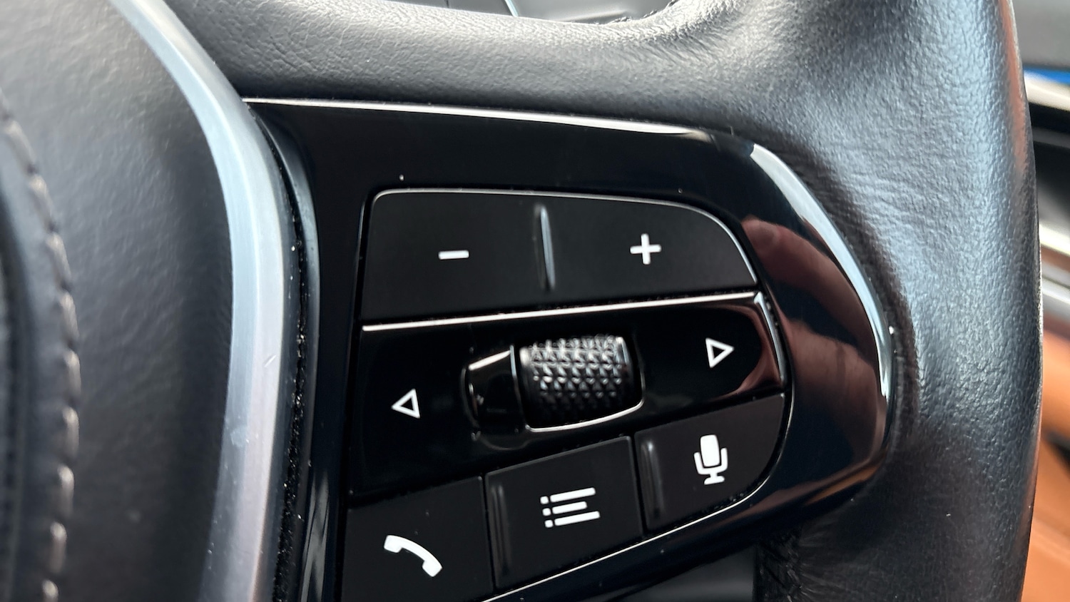 Used BMW 5 Series 2023 for sale - 77262170: Photo 53