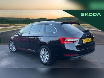 Used Skoda Superb 2023 for sale - 76960635: Photo