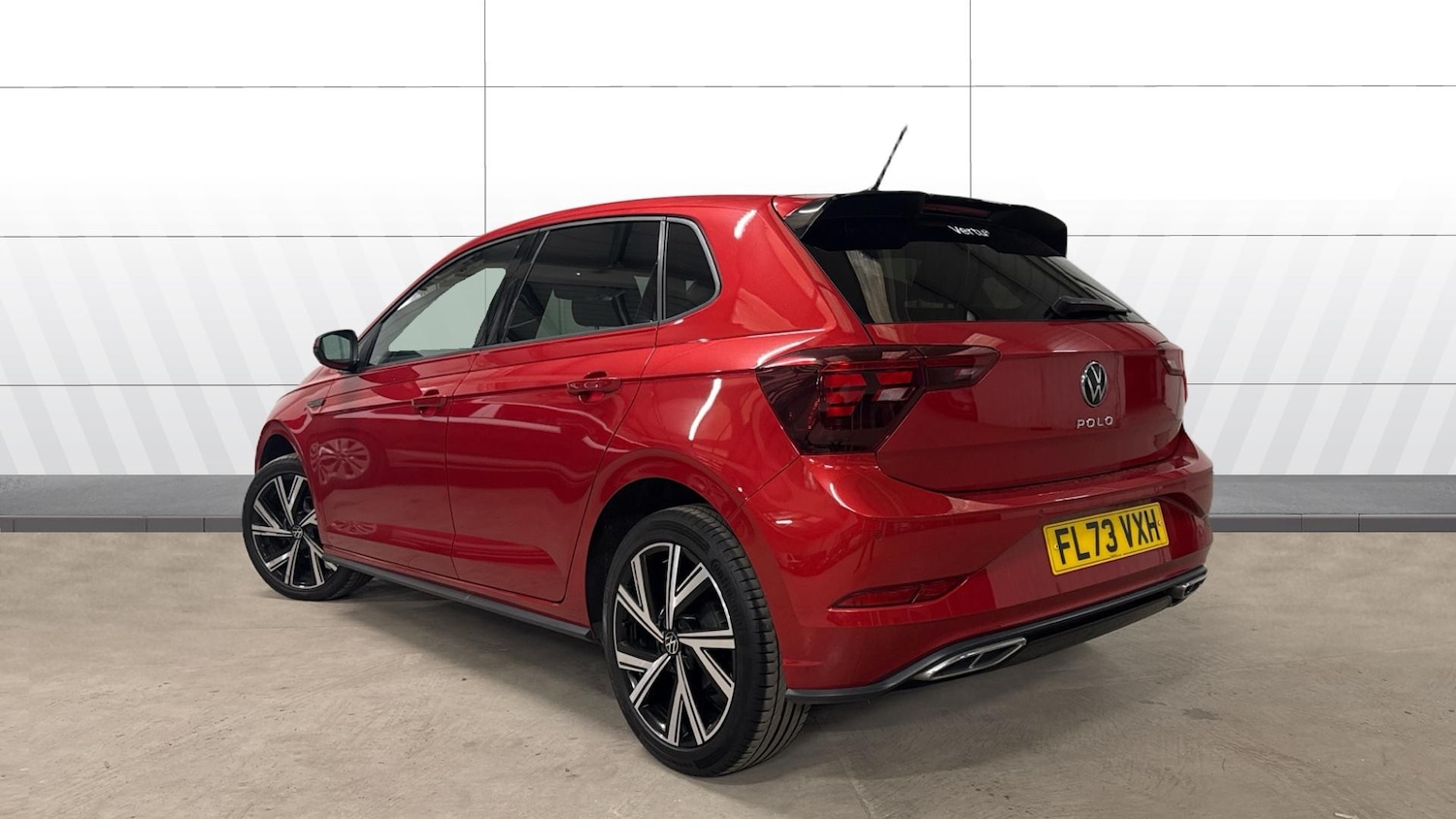 Used Volkswagen Polo 2023 for sale - 77915912: Photo 2