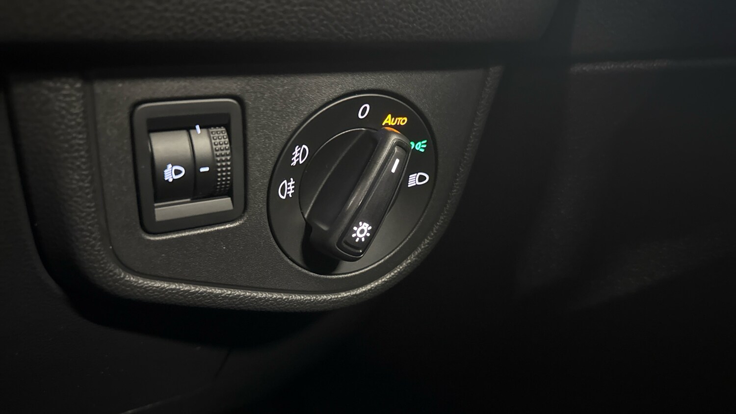 Used Volkswagen Polo 2023 for sale - 77915912: Photo 32