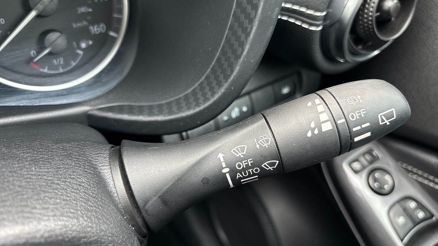 Used Nissan Juke 2024 for sale - 77045593: Photo 41