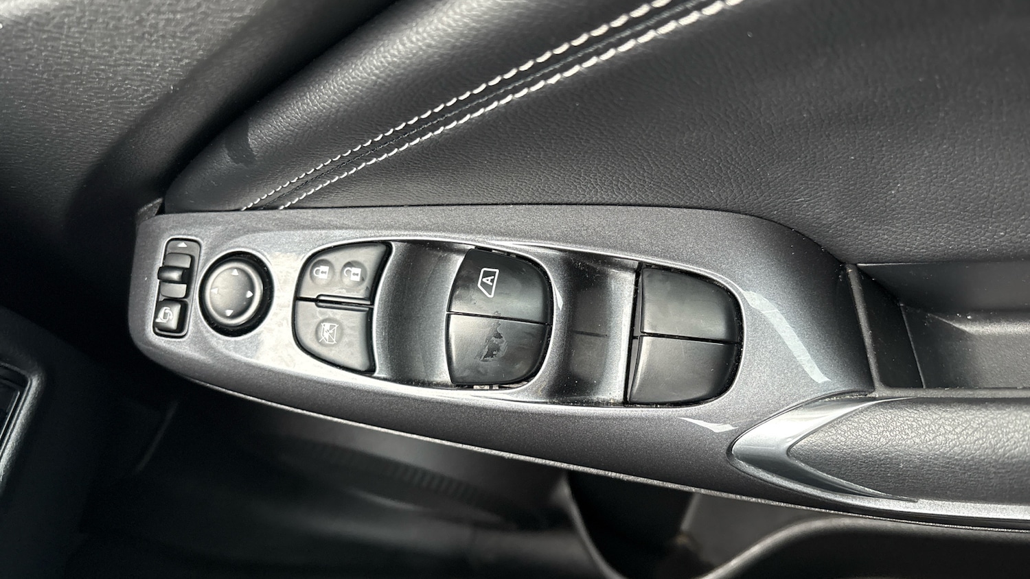 Used Nissan Juke 2024 for sale - 77045593: Photo 44