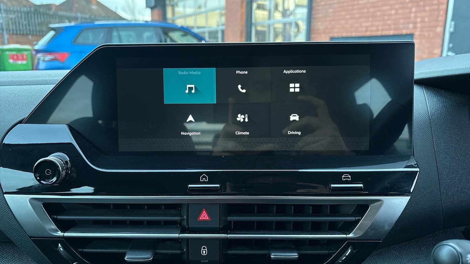 Used Citroen C4 2023 for sale - 76762304: Photo 25