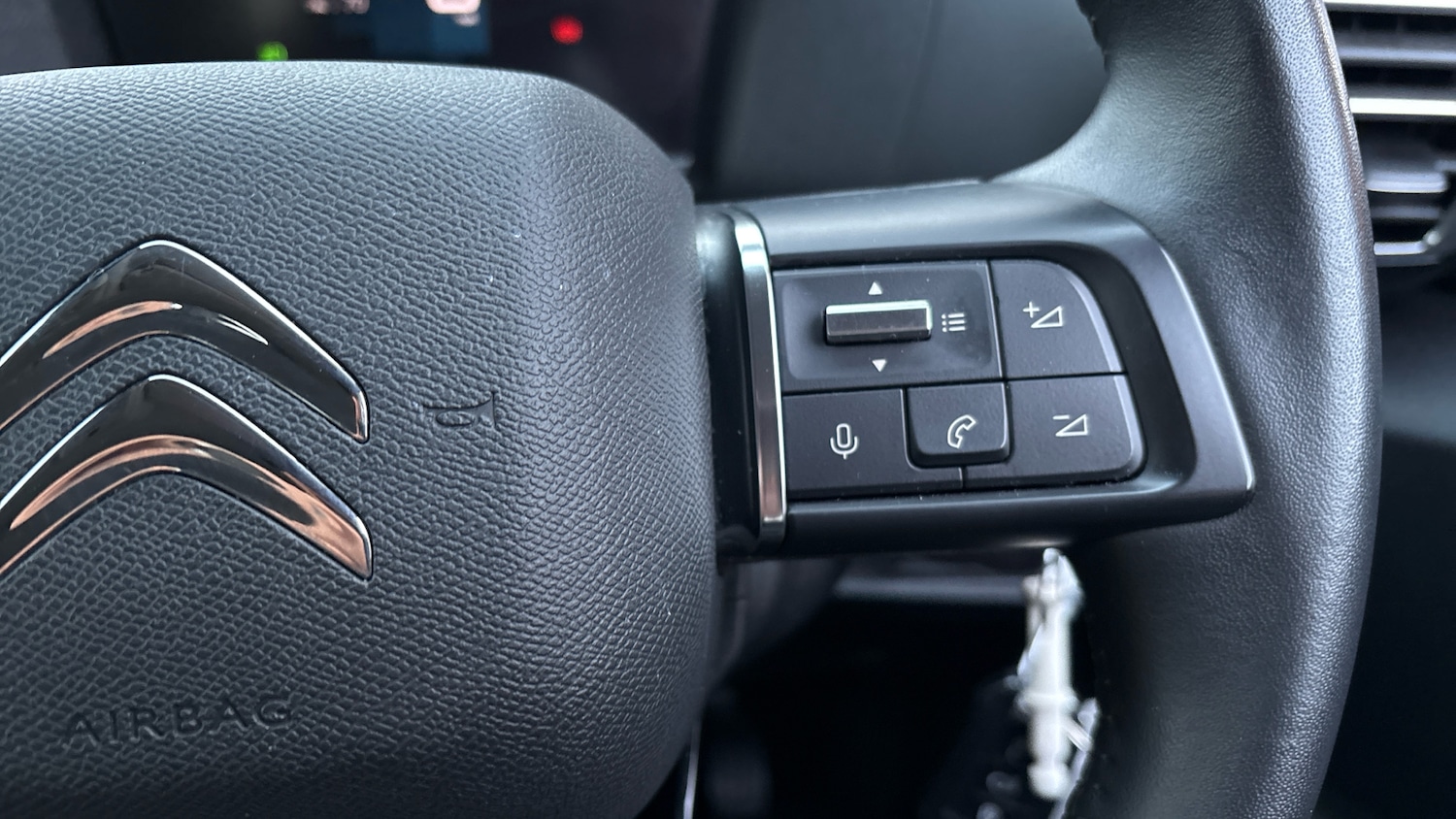 Used Citroen C4 2023 for sale - 76762304: Photo 32