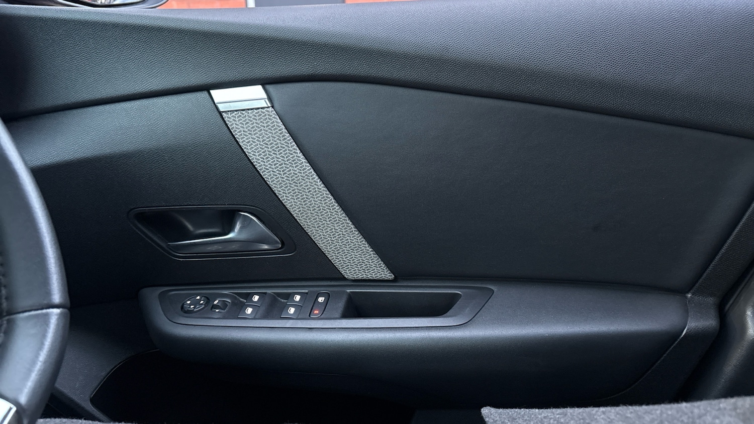 Used Citroen C4 2023 for sale - 76762304: Photo 37