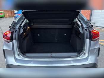 Used Citroen C4 2023 for sale - 76762304: Photo