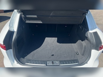Used Jaguar F-Pace 2022 for sale - 78269945: Photo