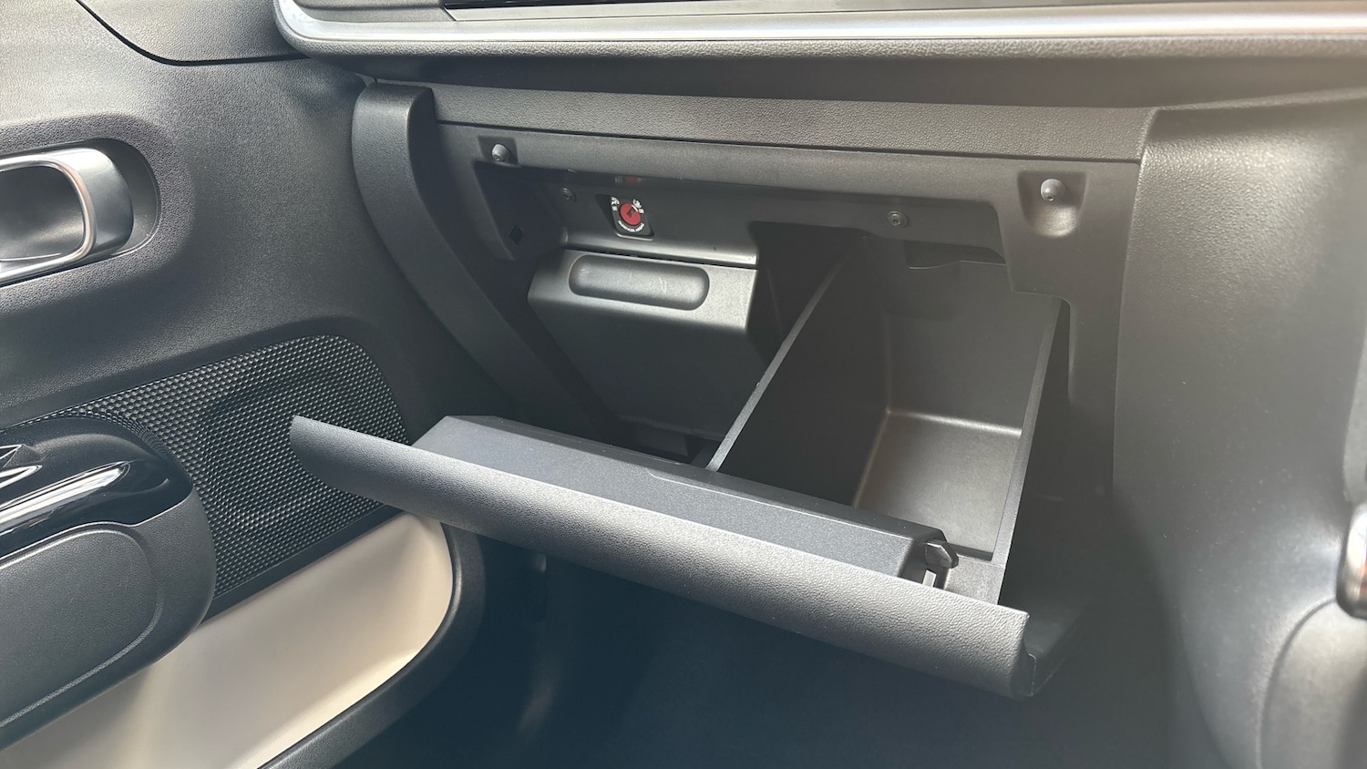 Used Citroen C3 2024 for sale - 76611173: Photo 21