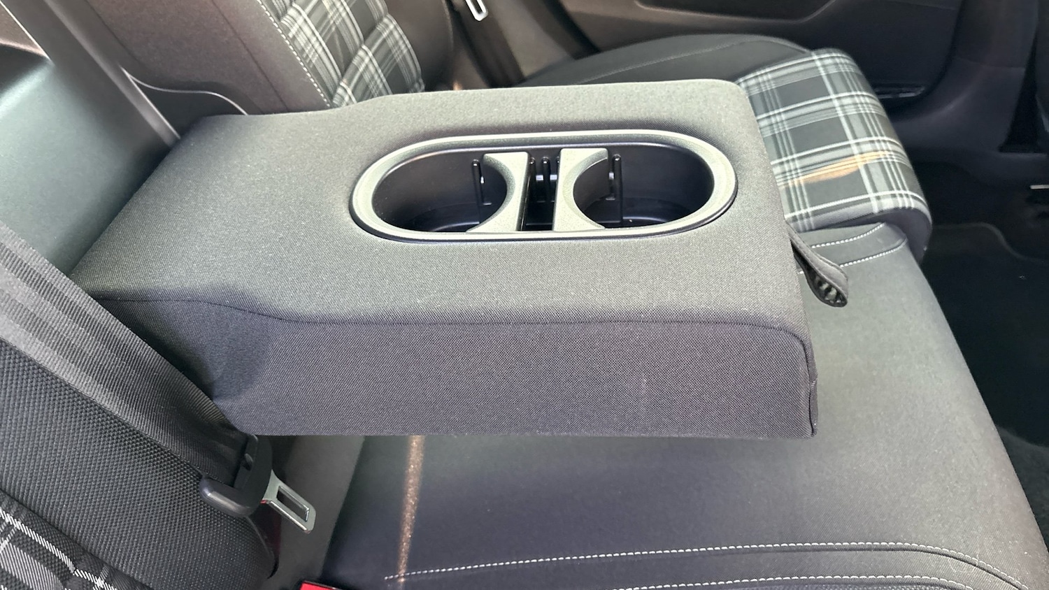 Used Volkswagen Golf 2018 for sale - 76467872: Photo 27