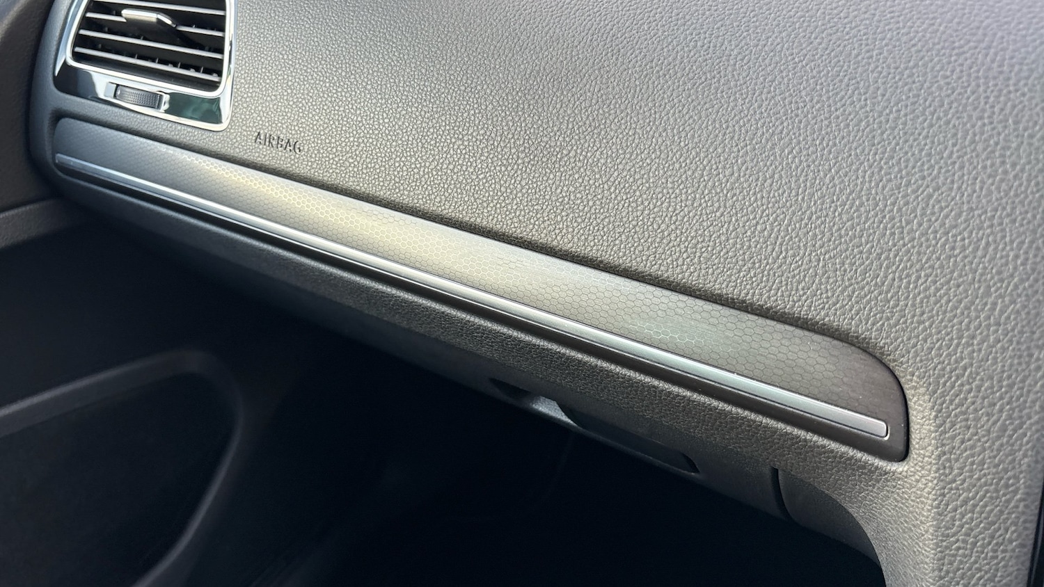 Used Volkswagen Golf 2018 for sale - 76467872: Photo 53