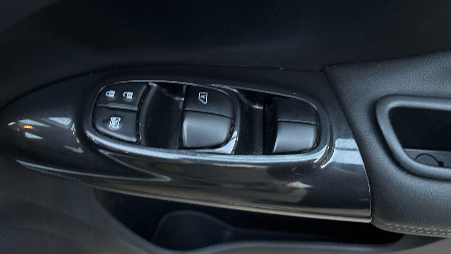 Used Nissan Juke 2019 for sale - 76638556: Photo 30