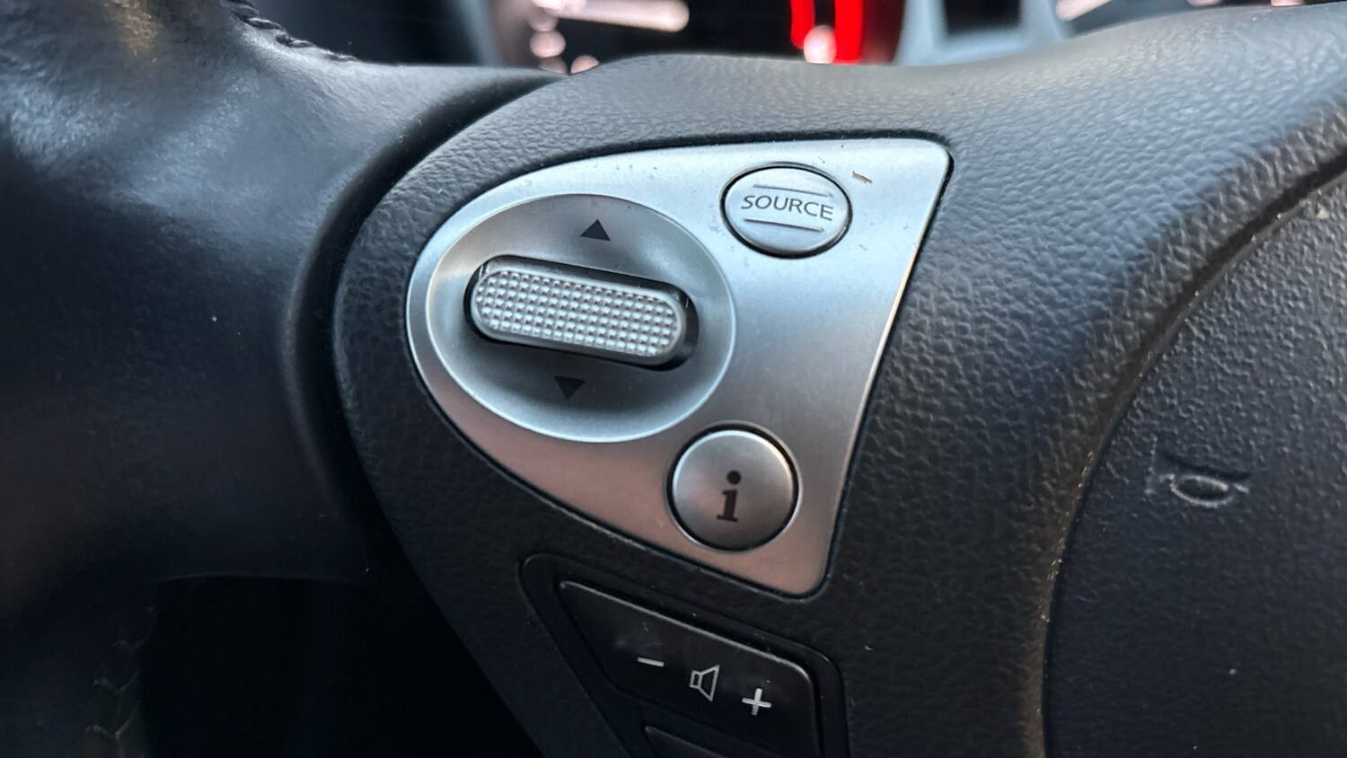 Used Nissan Juke 2019 for sale - 76638556: Photo 34