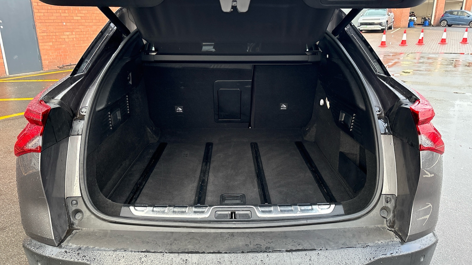 Used Citroen C5 X 2023 for sale - 77272183: Photo 4