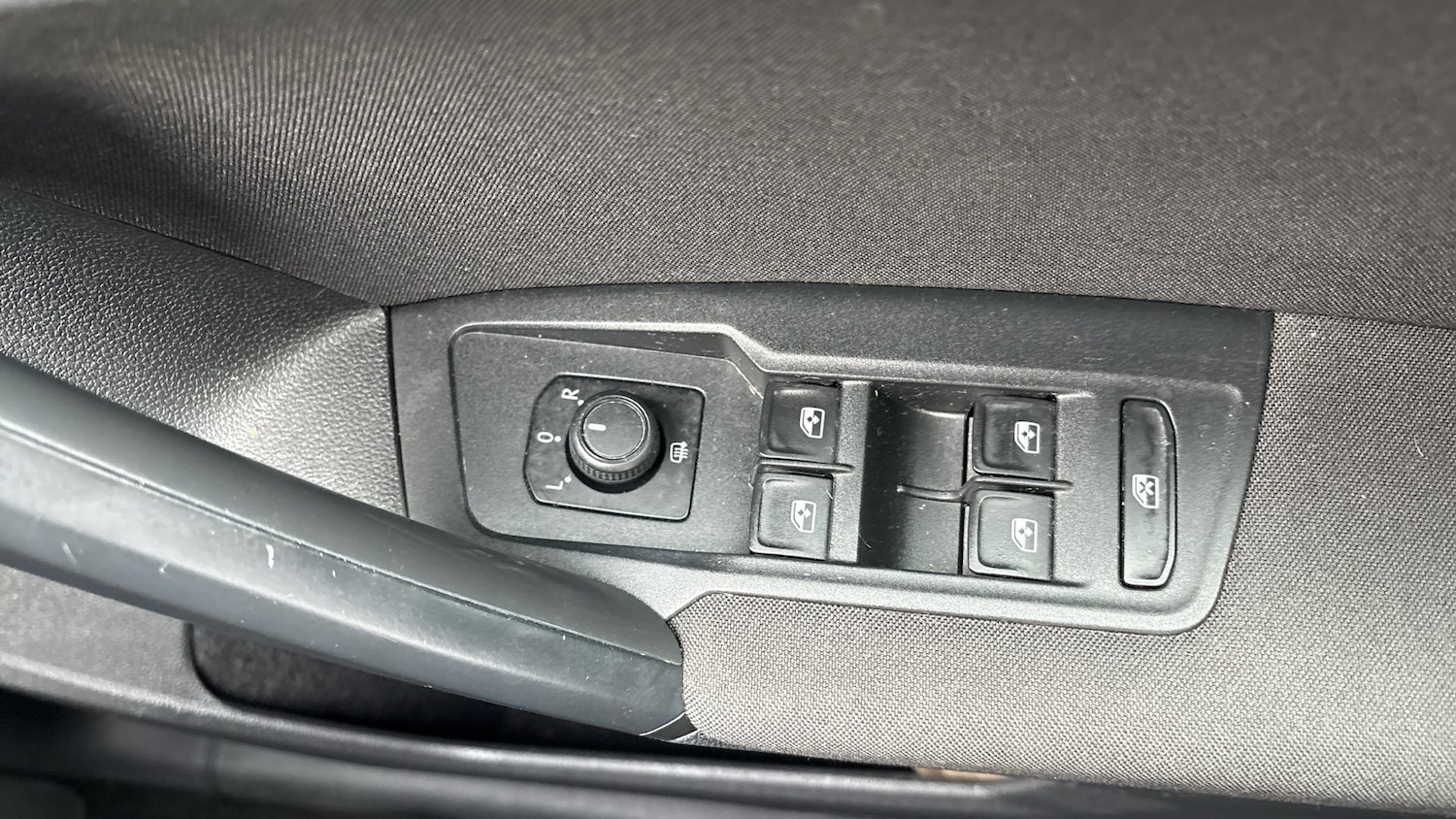 Used Volkswagen Tiguan 2020 for sale - 76948859: Photo 26