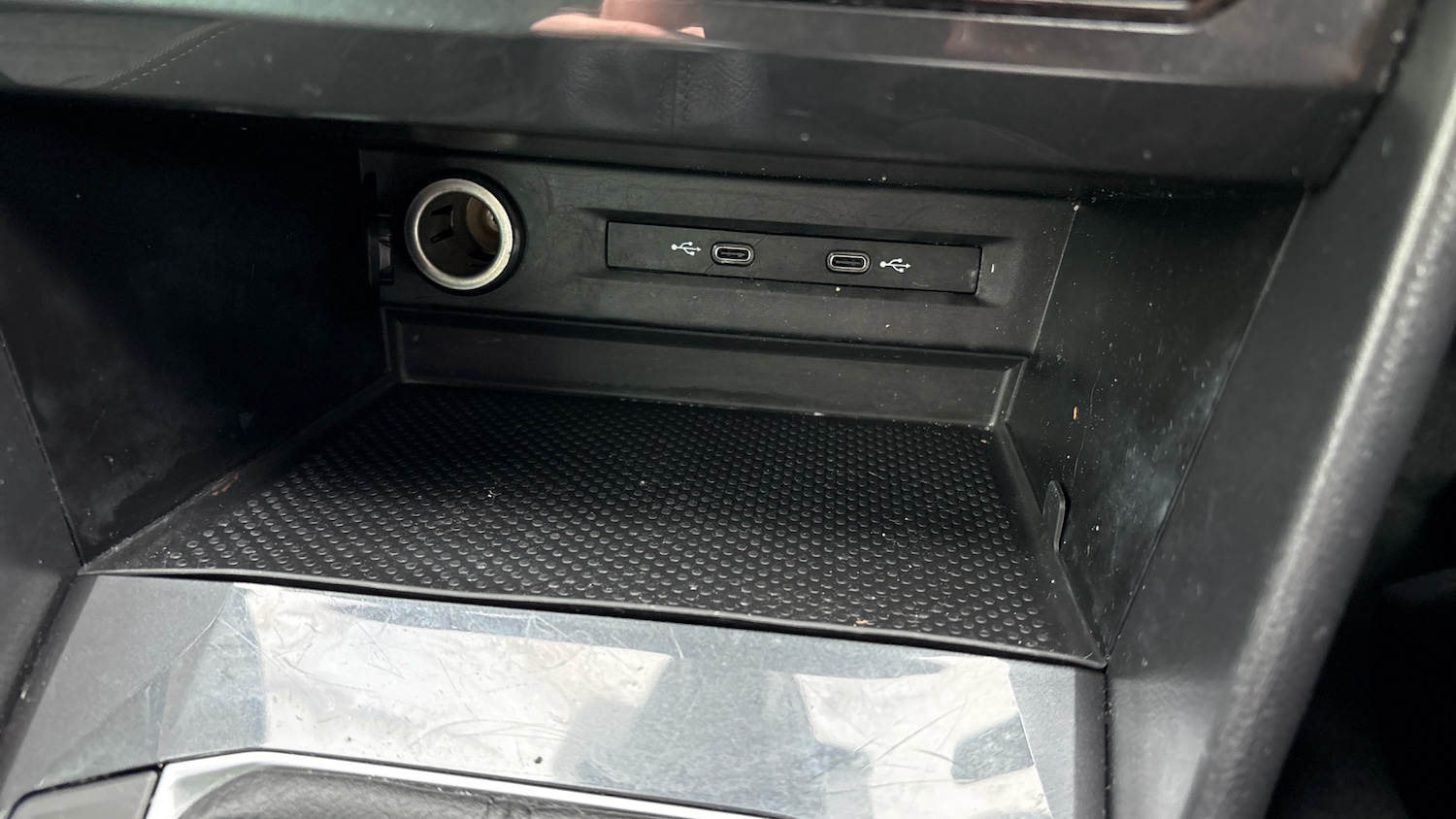 Used Volkswagen Tiguan 2020 for sale - 76948859: Photo 37