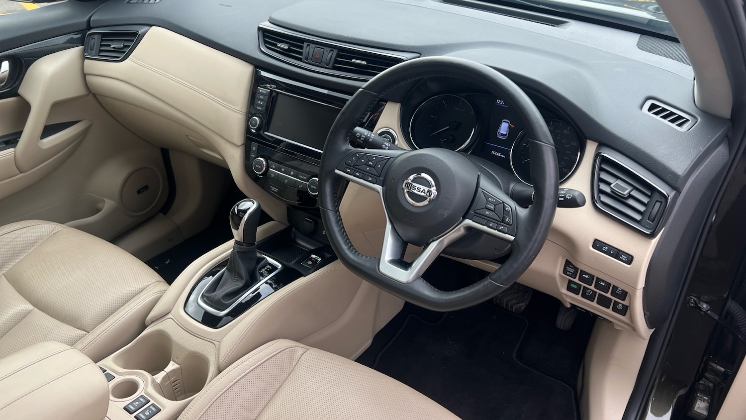 Used Nissan X-Trail 2020 for sale - 76422215: Photo 11