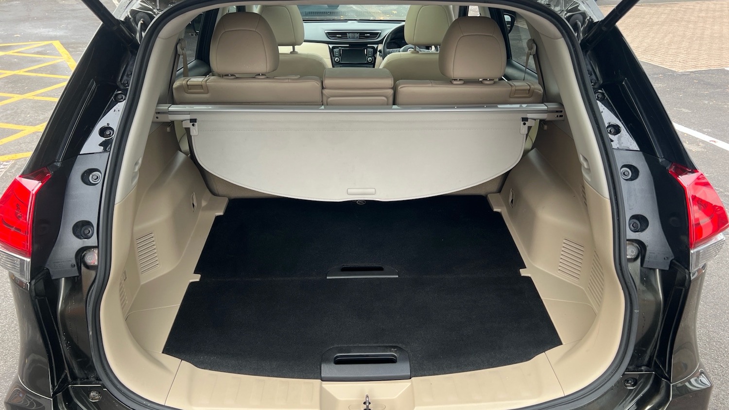 Used Nissan X-Trail 2020 for sale - 76422215: Photo 4