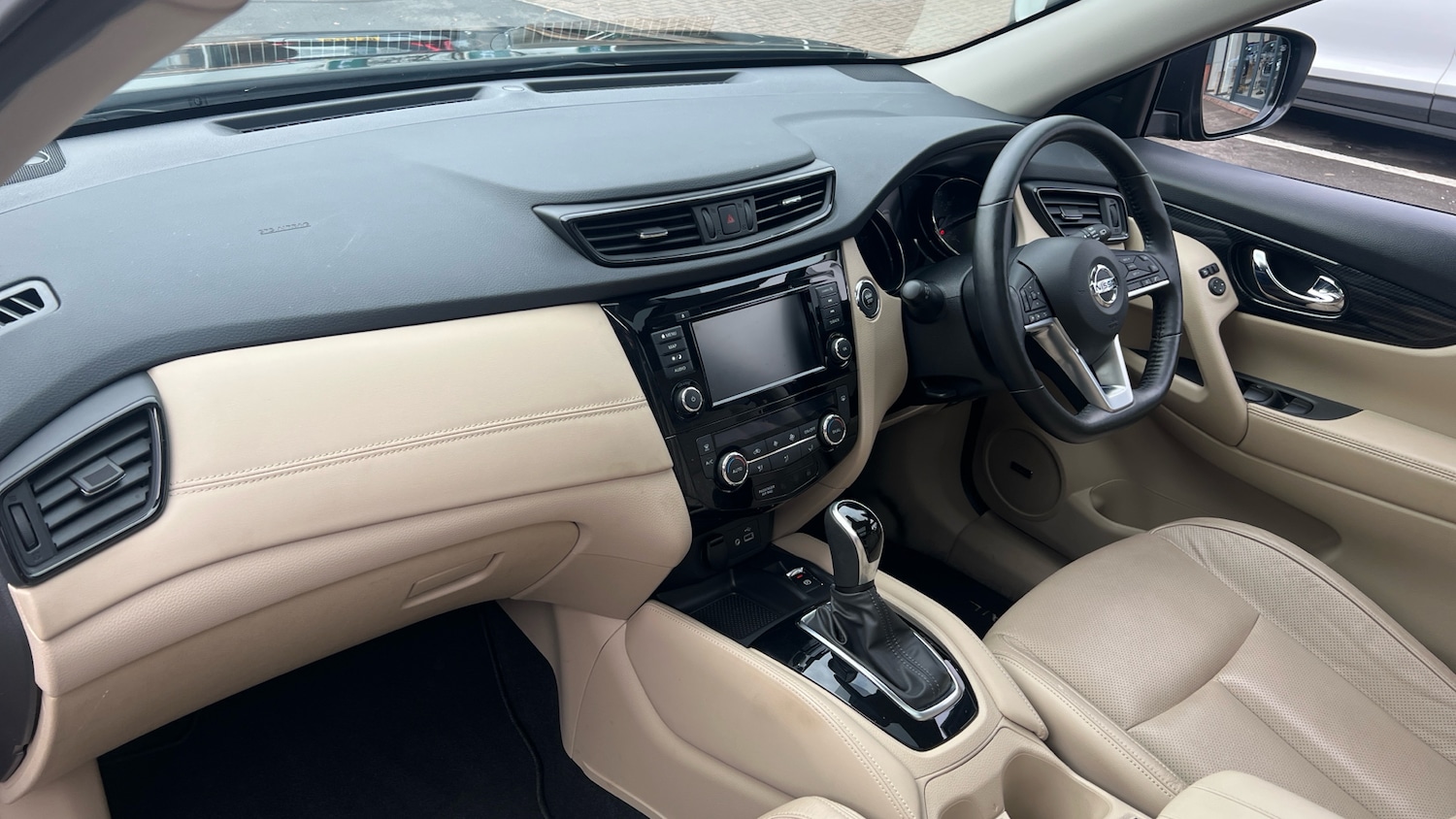 Used Nissan X-Trail 2020 for sale - 76422215: Photo 9