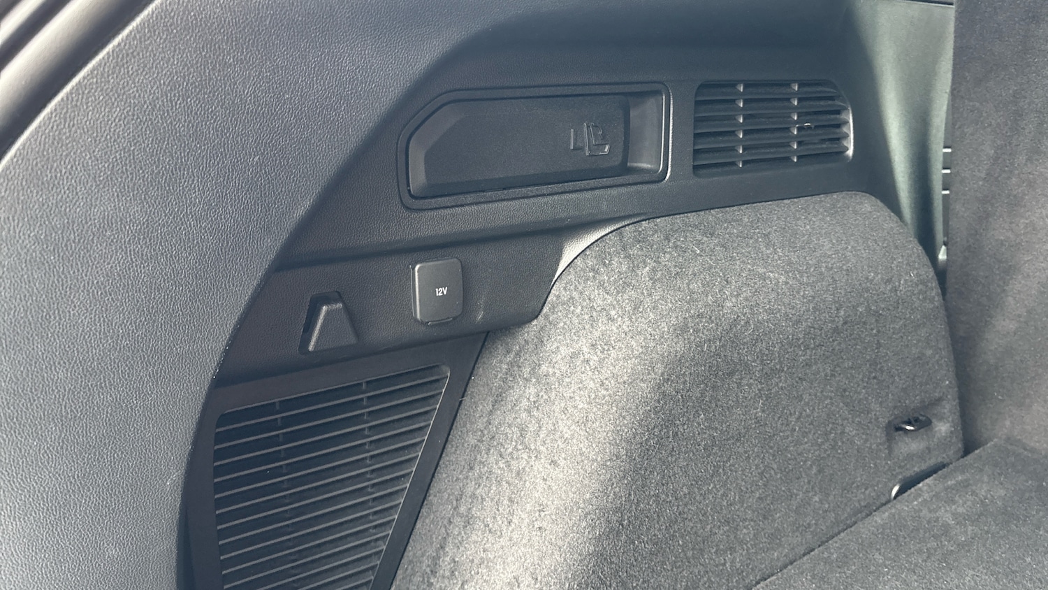 Used Ford Kuga 2023 for sale - 76627889: Photo 22