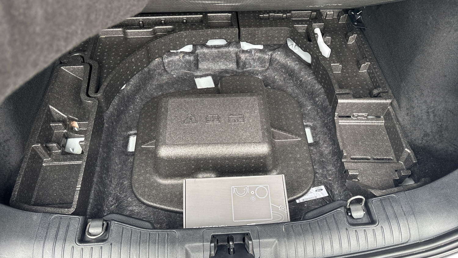 Used Ford Kuga 2023 for sale - 76627889: Photo 24