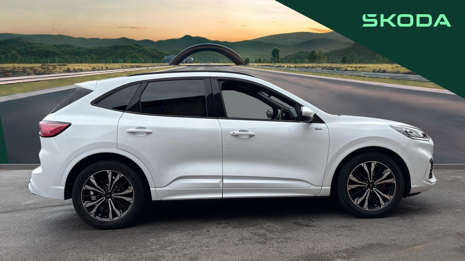 Used Ford Kuga 2023 for sale - 76627889: Photo 4