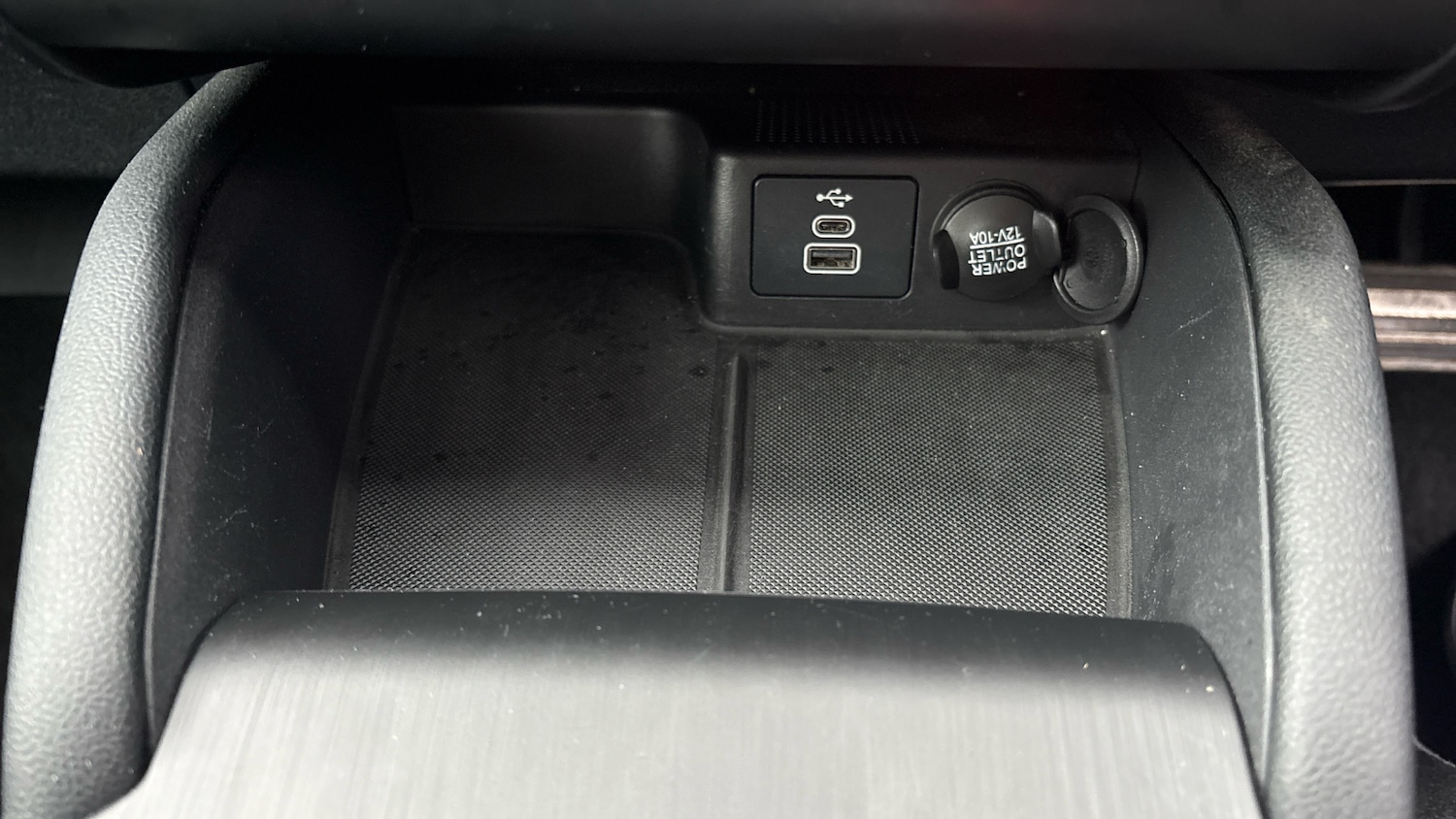 Used Ford Kuga 2023 for sale - 76627889: Photo 51