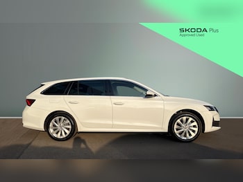 Used Skoda Octavia 2025 for sale - 77945994: Photo