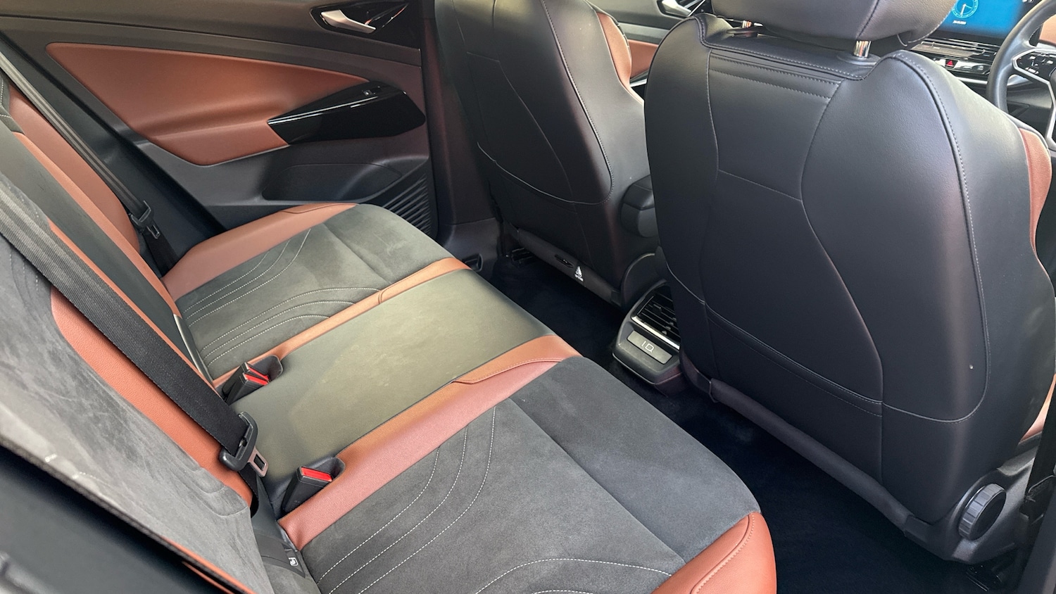 Used Volkswagen ID.4 2022 for sale - 76422208: Photo 26