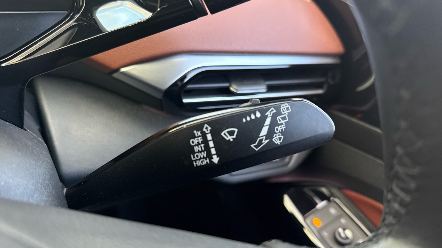 Used Volkswagen ID.4 2022 for sale - 76422208: Photo 28