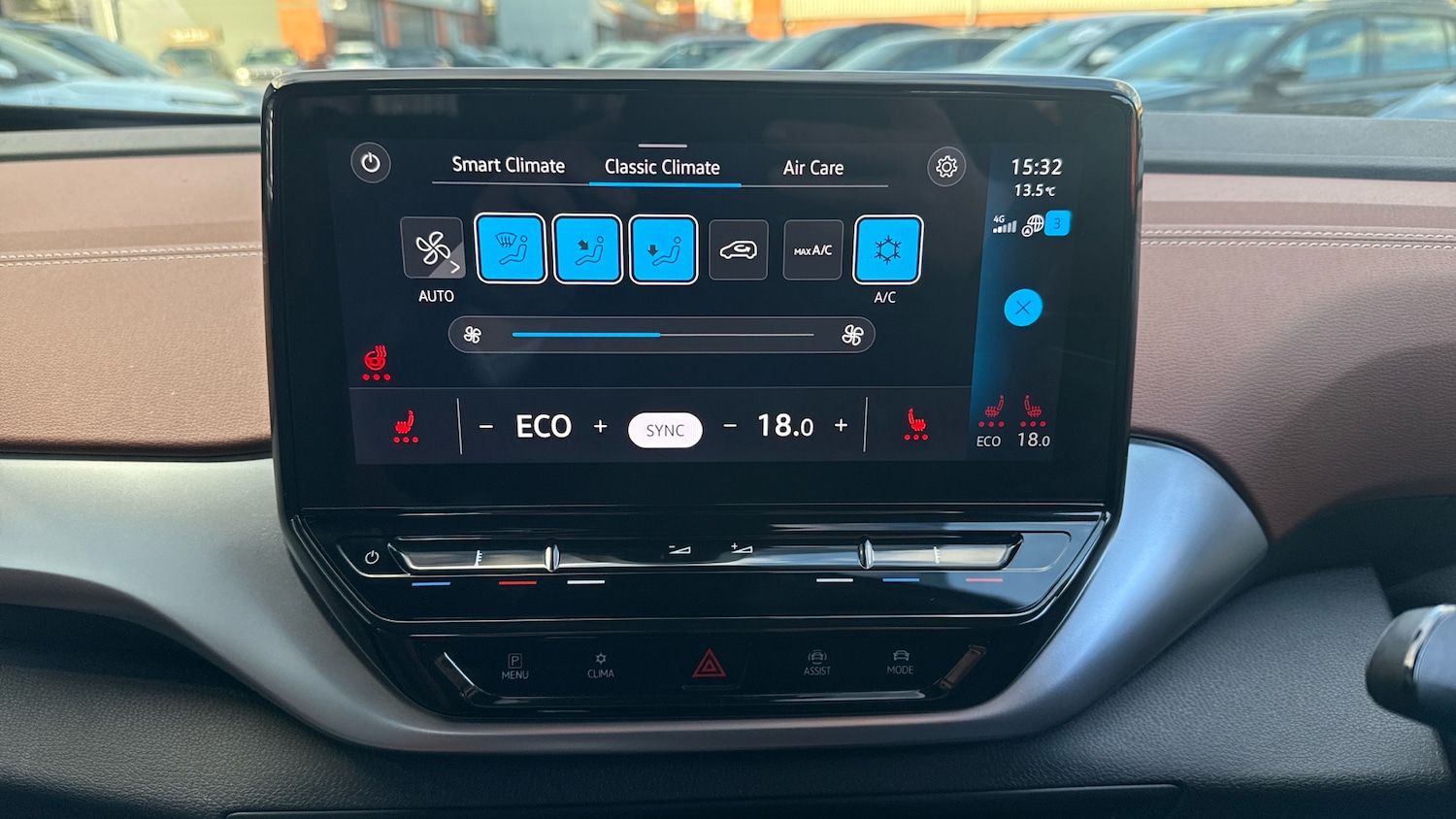 Used Volkswagen ID.4 2022 for sale - 76422208: Photo 32