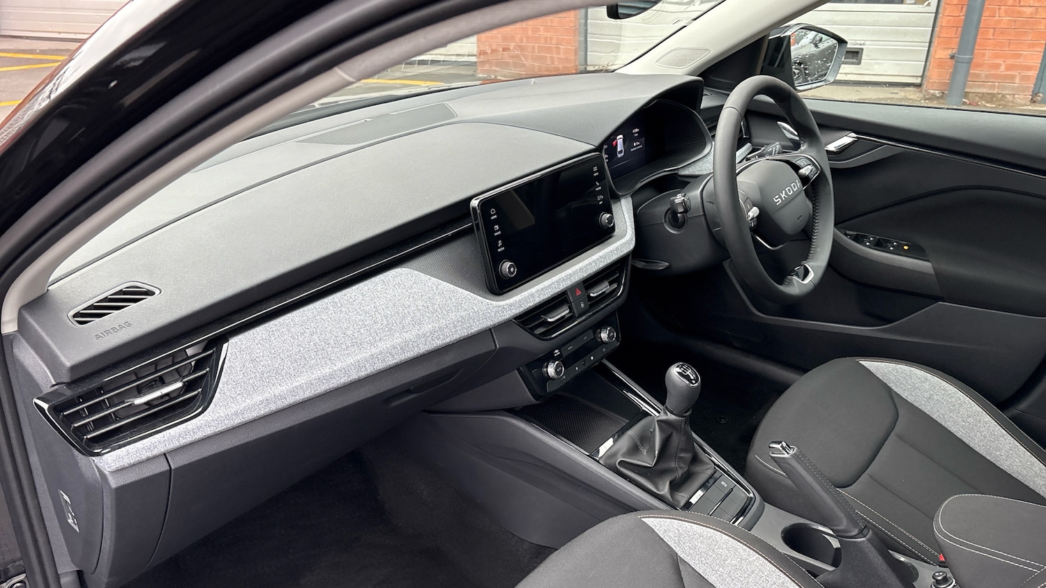 Used Skoda Scala 2025 for sale - 76895220: Photo 2