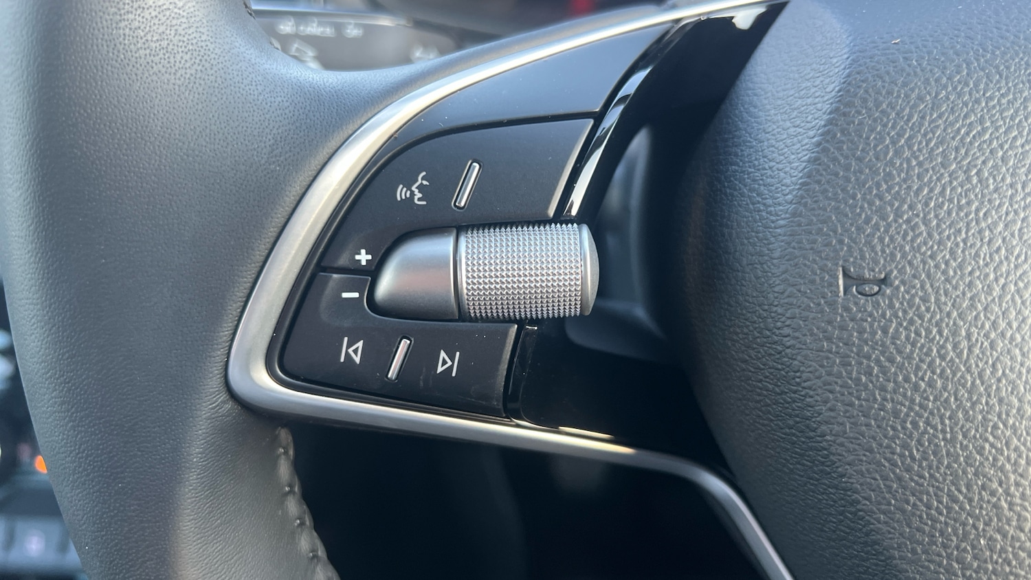 Used Skoda Karoq 2025 for sale - 76437027: Photo 17