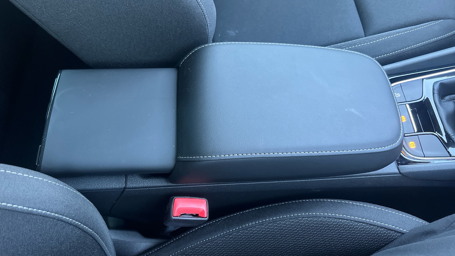 Used Skoda Karoq 2025 for sale - 76437027: Photo 30