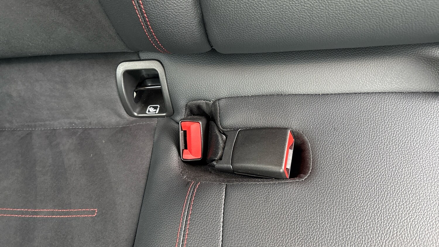 Used Mercedes-Benz EQA 2023 for sale - 77830460: Photo 17