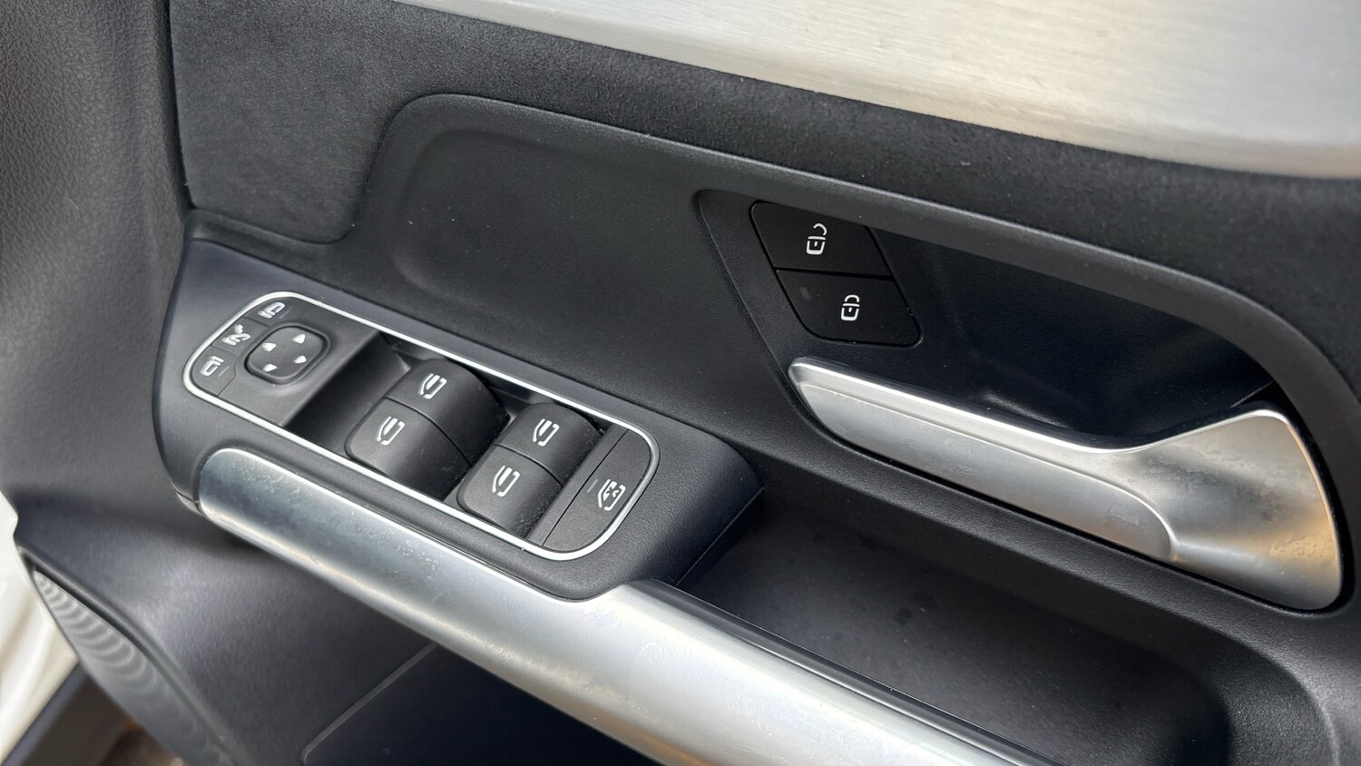 Used Mercedes-Benz EQA 2023 for sale - 77830460: Photo 33