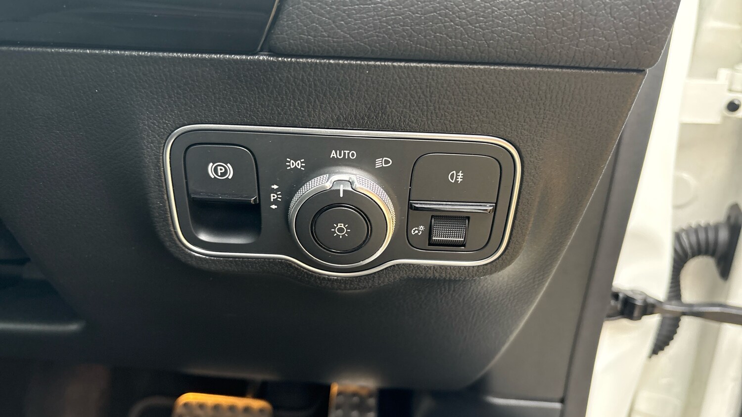 Used Mercedes-Benz EQA 2023 for sale - 77830460: Photo 34