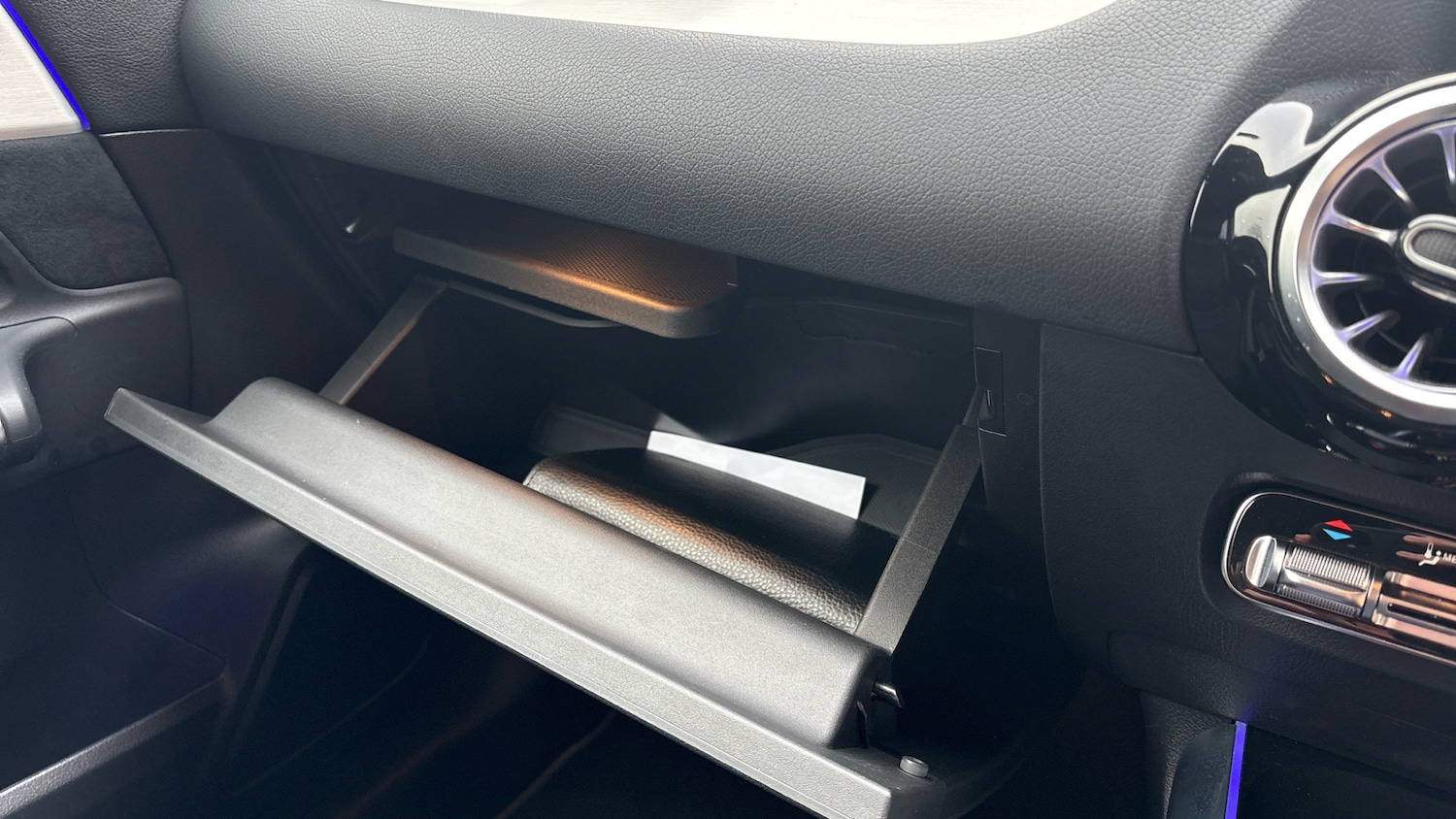 Used Mercedes-Benz EQA 2023 for sale - 77830460: Photo 41