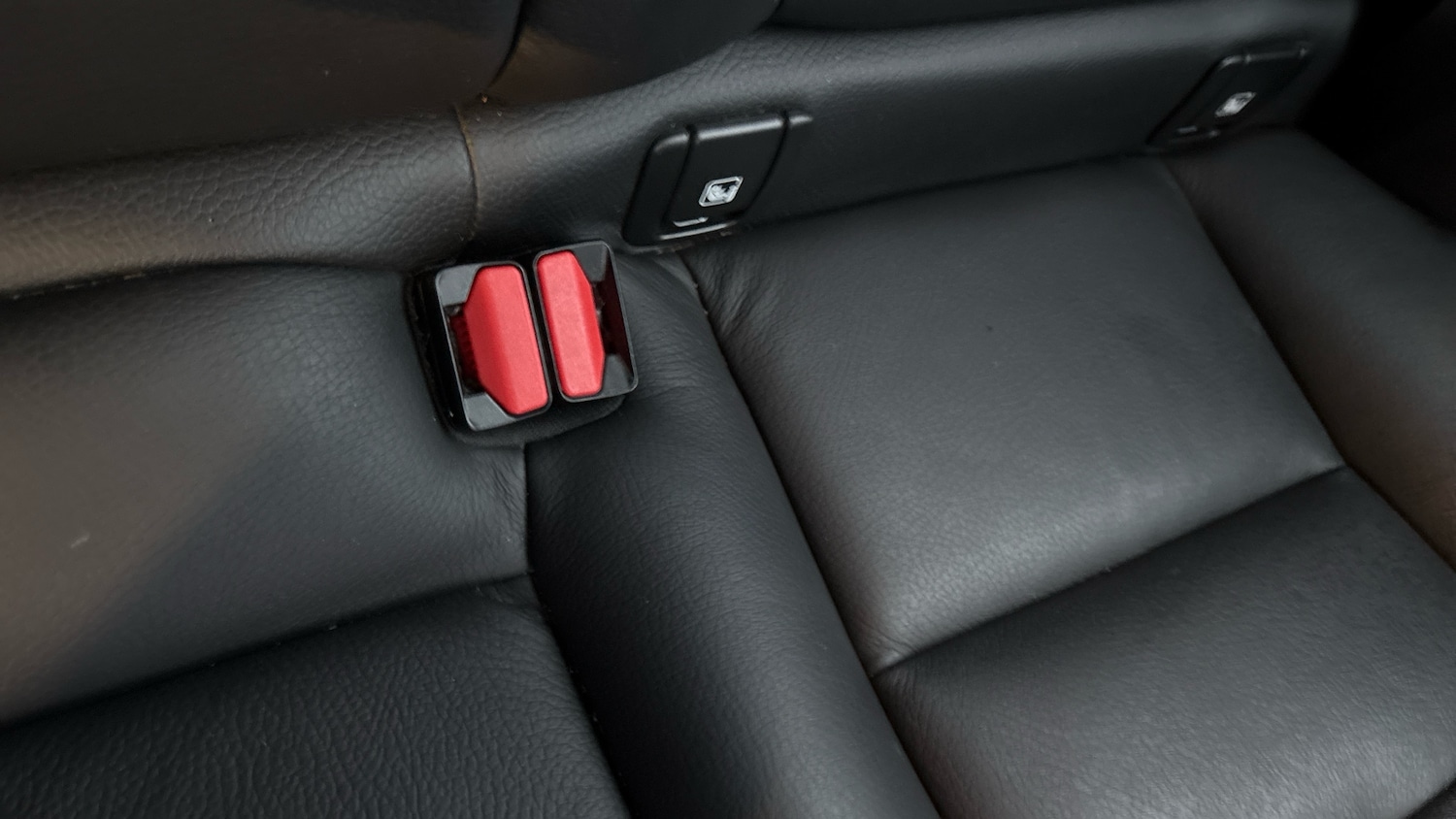 Used Volvo XC60 2018 for sale - 77148348: Photo 17