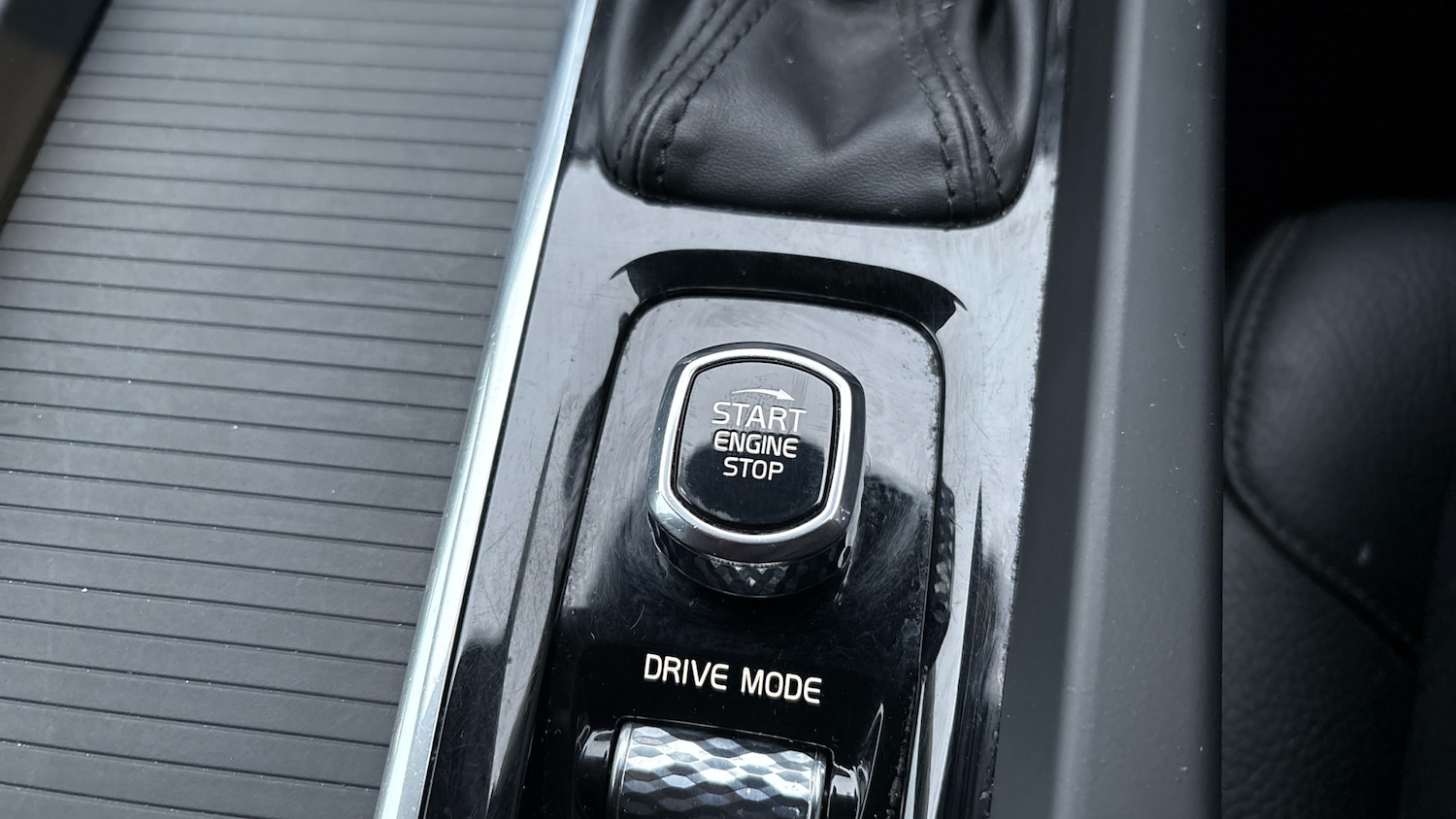 Used Volvo XC60 2018 for sale - 77148348: Photo 21