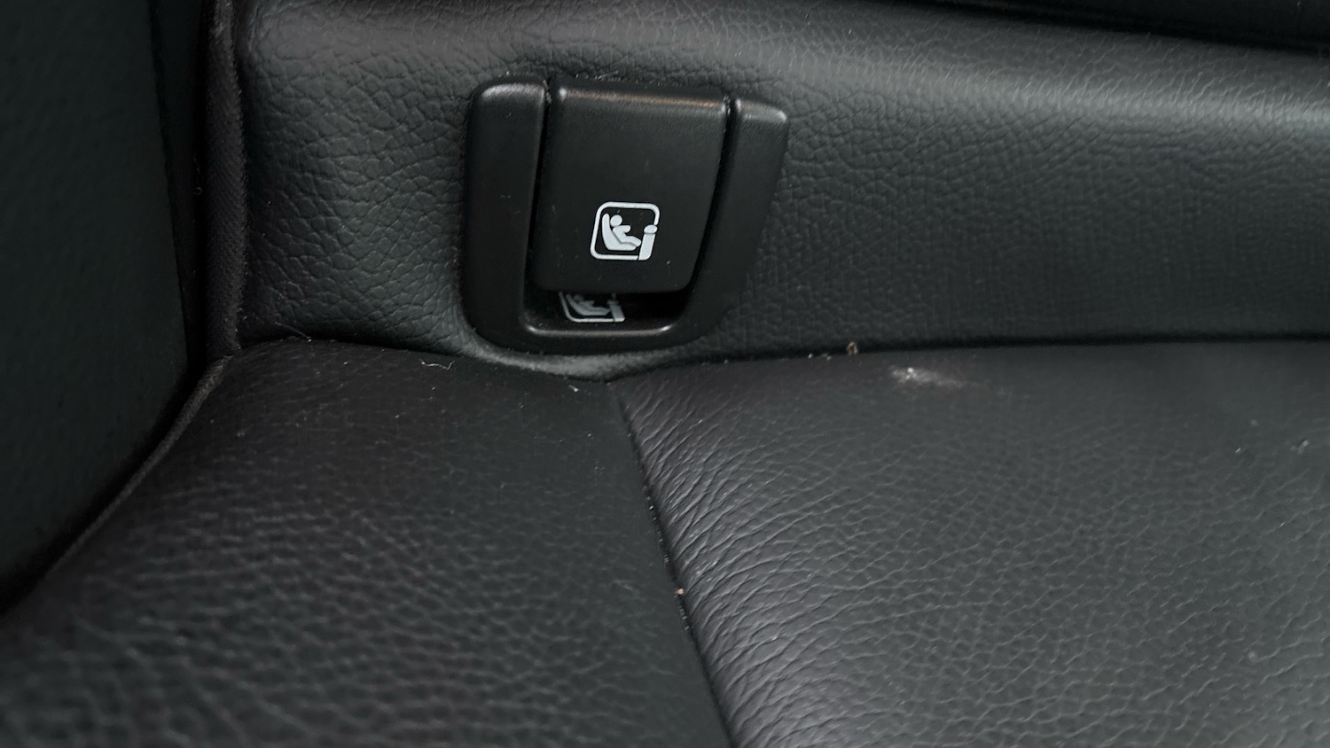 Used Volvo XC60 2018 for sale - 77148348: Photo 38