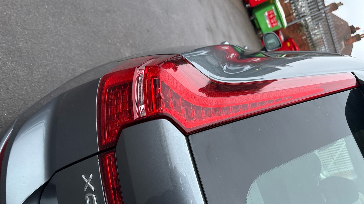 Used Volvo XC60 2018 for sale - 77148348: Photo 41